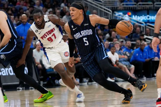 新秀赛季已经大放异彩，状元班凯罗新赛季誓要腾飞