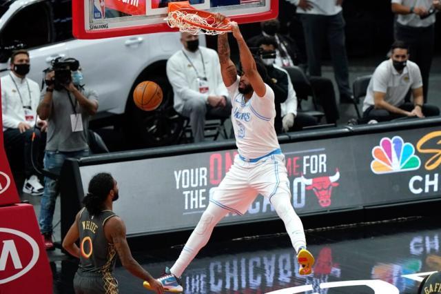 亚博体育官网-自我批评后浓眉哥知耻后勇，赛季得分新高证明能力